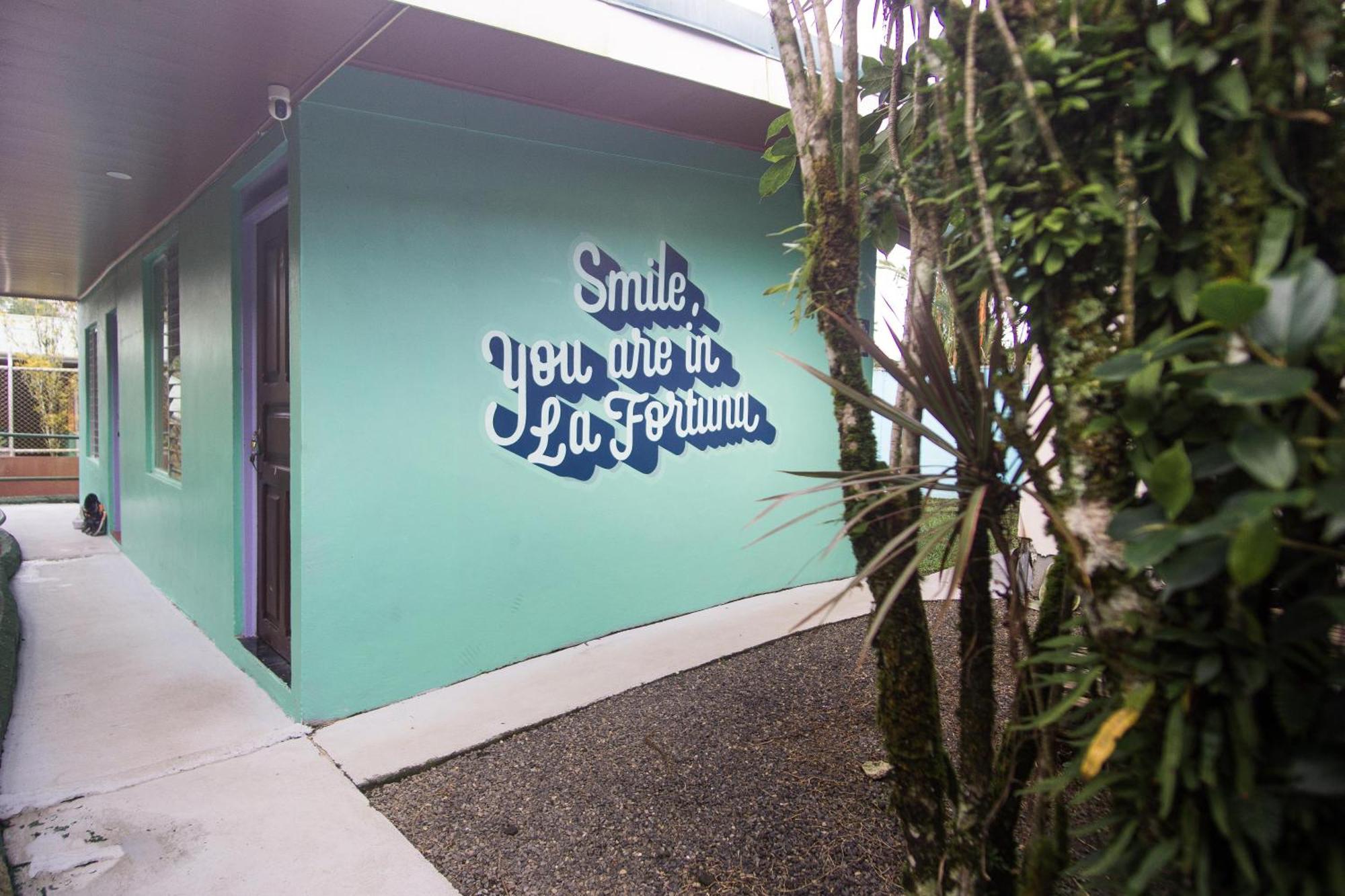 Pura Vibra Hostel La Fortuna Екстериор снимка